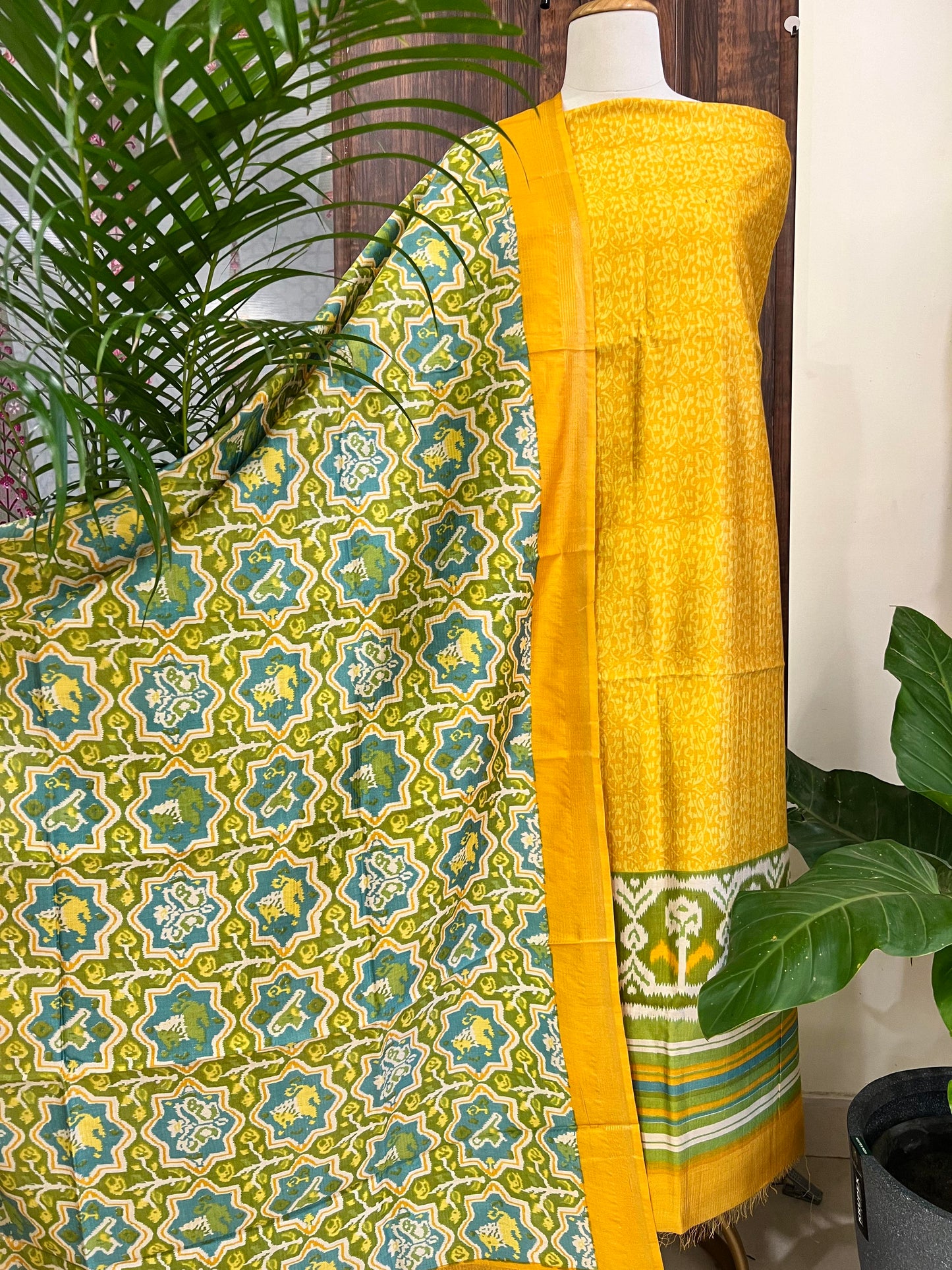 MAHESHWARI SILK